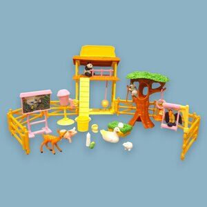 Vintage 1999 Barbie Kelly Petting Zoo Playset #67351-91 (Incomplete)